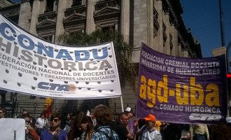 Vuelven a parar los docentes universitarios