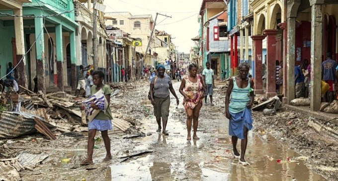 Haití: cientos de víctimas por el huracán Matthew, miles por la ONU