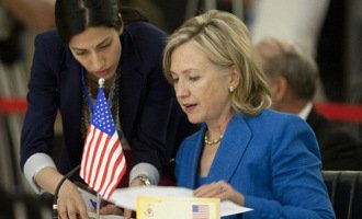 Hillary tambalea: empieza la semana del “carpetazo”
