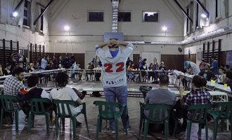 Toman escuela de Lomas de Zamora contra el Operativo Aprender