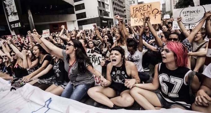 #NosotrasParamos: eco de la movilización argentina en Brasil
