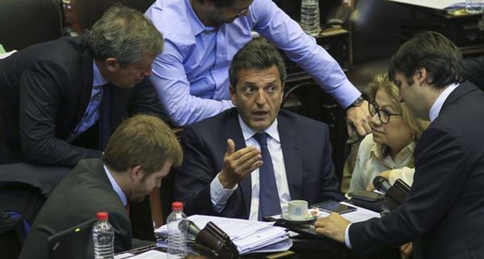 Massa: “El extranjero que comete un delito debe ser expulsado tras cumplir la pena”