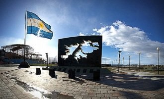 Macri veta doble jubilación para los veteranos de Malvinas