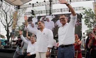 Ecuador: Correa festejó 10 años de su gobierno en la recta final a las presidenciales
