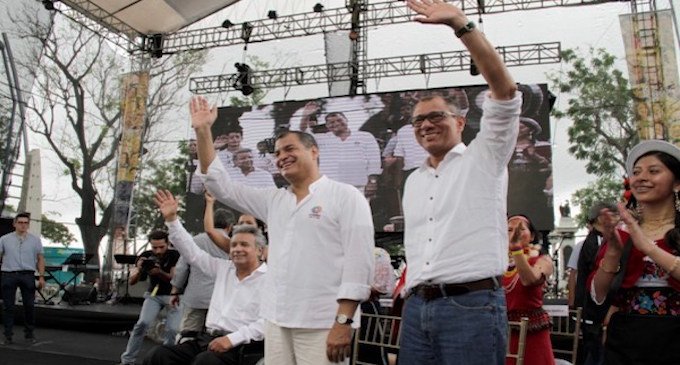 Ecuador: Correa festejó 10 años de su gobierno en la recta final a las presidenciales