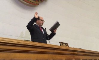 Al margen de la ley: la derecha venezolana insiste con golpe parlamentario
