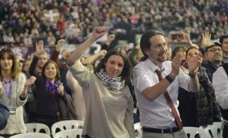 “Presidente offshore”: Podemos critica a Macri en su visita a España