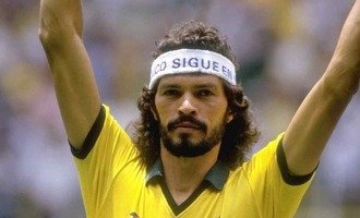 Sócrates, el futbolista con conciencia de clase