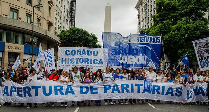Docentes universitarios lograron convocatoria a paritarias