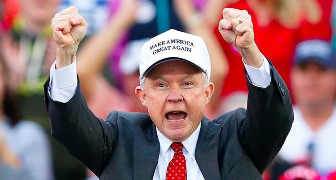 Rusia y Trump: Jeff Sessions protagoniza un nuevo capítulo