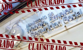 Clausura simbólica del Ministerio de Trabajo