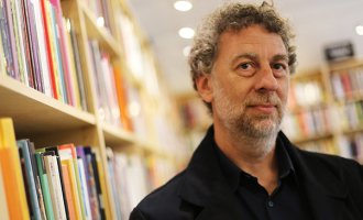 “El objetivo estratégico del gobierno es socavar la memoria colectiva”