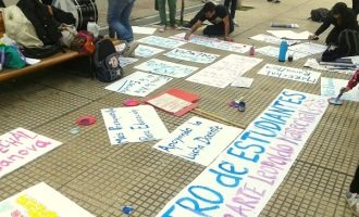Estudiantes bonaerenses de artística se movilizaron por mejoras edilicias