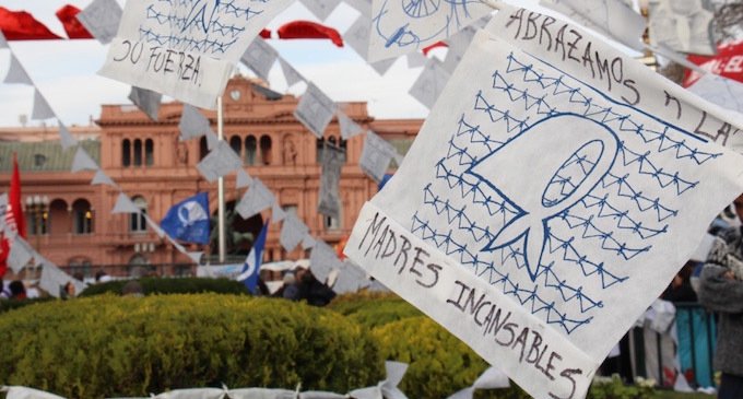 2×1: que todo lo sólido no se desvanezca en el aire
