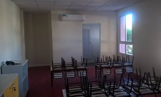 Una escuela que cerró el Gobierno y abrió el pueblo