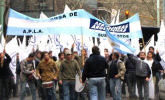 Fuerte cuestionamiento de los gremios a la política aeronáutica del gobierno