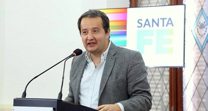 El diputado Carlos del Frade presentó una denuncia penal contra Macri