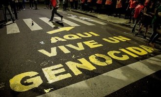 “Los hijos de los genocidas sufrieron de otra manera la política de exterminio”