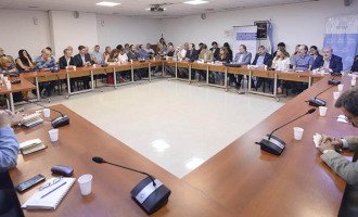 Buscan revertir el ajuste en Ciencia, desde el Congreso