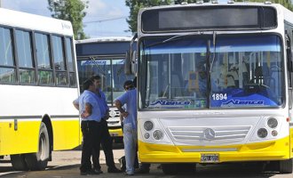 Córdoba: sin acuerdo, el paro de transporte continúa