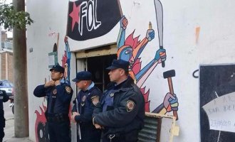 Córdoba: la policía realizó una decena de allanamientos en locales políticos