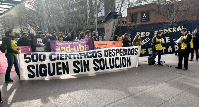 Sin plan propio, el Ministerio de Ciencia apuesta a las universidades