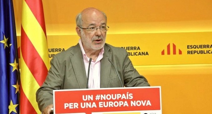 Eurodiputado catalán: “La disolución del Parlament es un golpe de Estado”