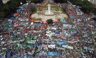 “Esto no es un programa de reforma permanente, es un programa de ajuste sin fin”