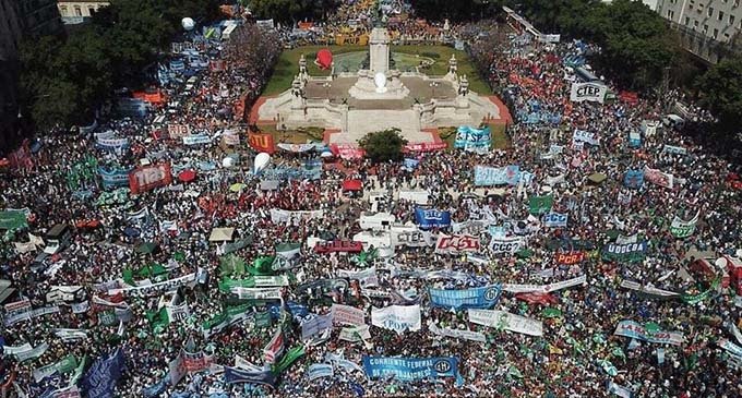 “Esto no es un programa de reforma permanente, es un programa de ajuste sin fin”