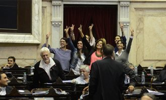 Paridad de género: la noche en que las mujeres le marcaron la agenda al Congreso