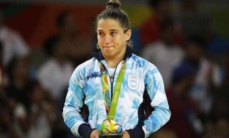 Ajuste en el ENARD: teléfono para los funcionarios y dirigentes deportivos