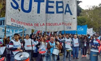 Sindicatos docentes advierten sobre miles de despidos en la Provincia de Buenos Aires