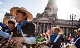 Se inició la 11° Cumbre de la OMC con deportados y festival anti-cumbre
