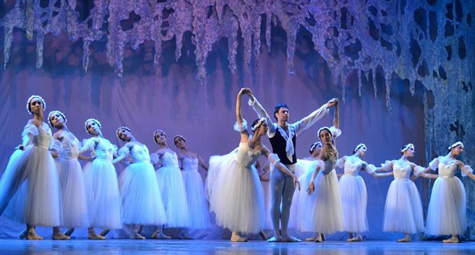 Avelluto cerró la compañía Danza por la Inclusión, dirigida por Iñaki Urlezaga