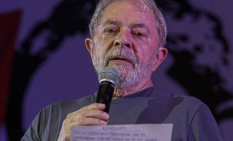 Lula: “Pueden detener mi carne carcomida, pero no mis ideas”
