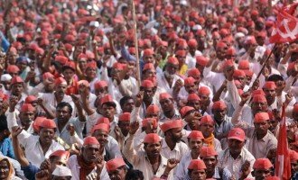 “La larga marcha” de los campesinos a Mumbai