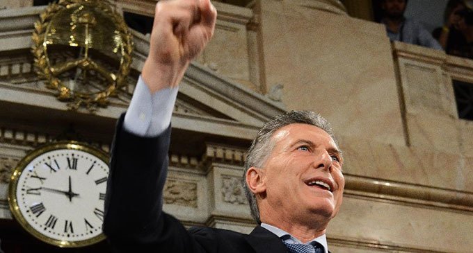 Macri en el Congreso o “cómo colgarse de la ola feminista”