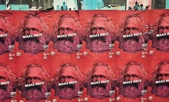 Un muerto que no para de nacer: homenaje a 200 años del nacimiento de Karl Marx