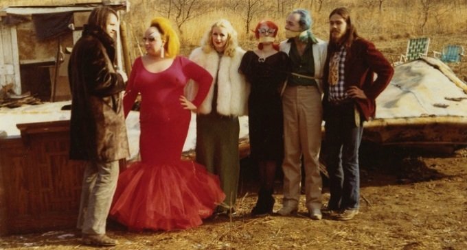 Pink Flamingos: el gesto libertario de hacer lo que no se debe