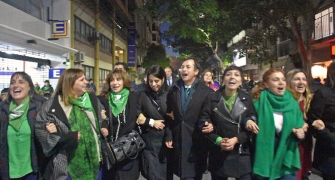 Diputadas celebraron la media sanción del aborto legal