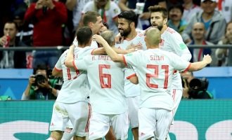 España ganó pero Irán mantiene sus chances