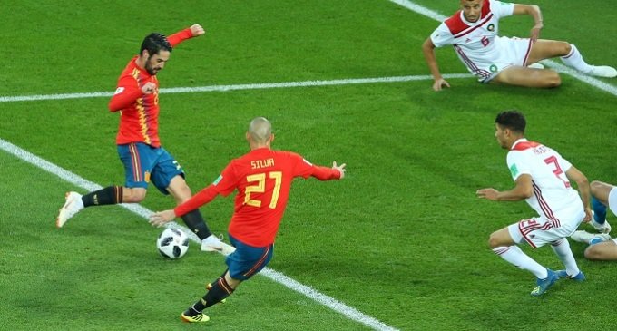 Portugal y España: empataron los dos y pasaron los dos