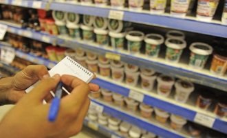 La inflación de enero volvió a golpear el bolsillo y acumula un 49,3%