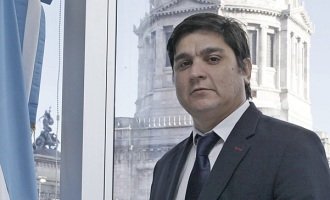 “Que se abstenga de votar porque yo salí de la clínica acompañada por él”