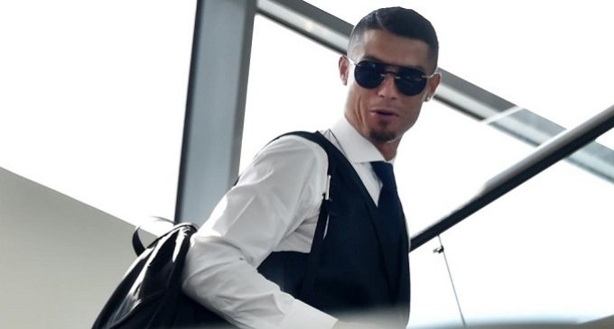 Millones para Cristiano Ronaldo y a los operarios de FIAT “una patada en las bolas”