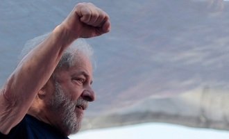 En Brasil preparan una huelga de hambre para exigir la libertad de Lula
