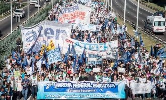 Paro nacional de CTERA contra la represión en Chubut