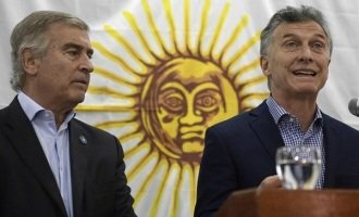 El gobierno puso en marcha el decreto y mandó militares a la frontera