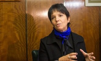 “La política económica es insostenible y va a llevar a crisis sucesivas”