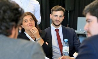 Denuncian a Pedro Robledo por defraudación contra la administración pública